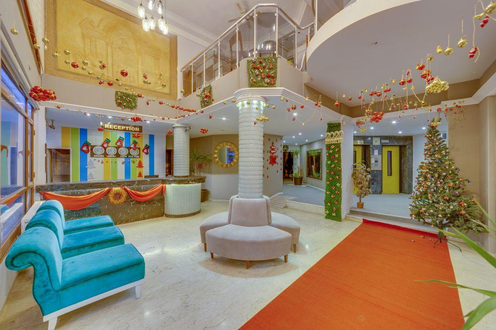 The View City Hotel 4*