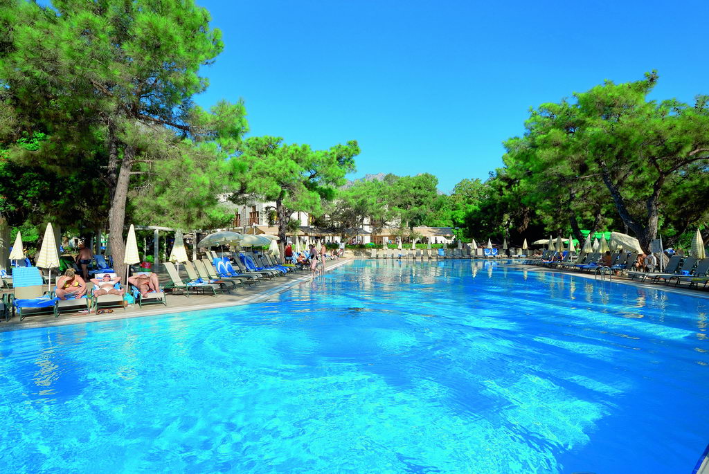 Majesty Club La Mer Art 5*