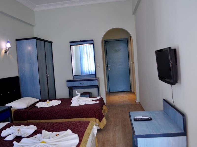 Best Holiday Hotel 3*, фото 4