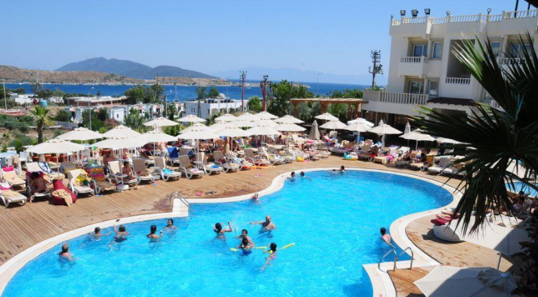 Blue Green Hotel 3*