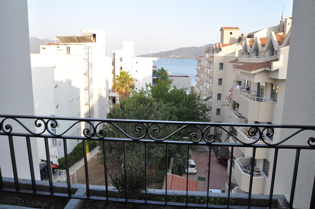Dena City Hotel 3*