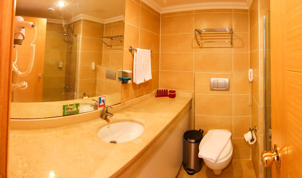 Delmare Boutique Hotel 4*