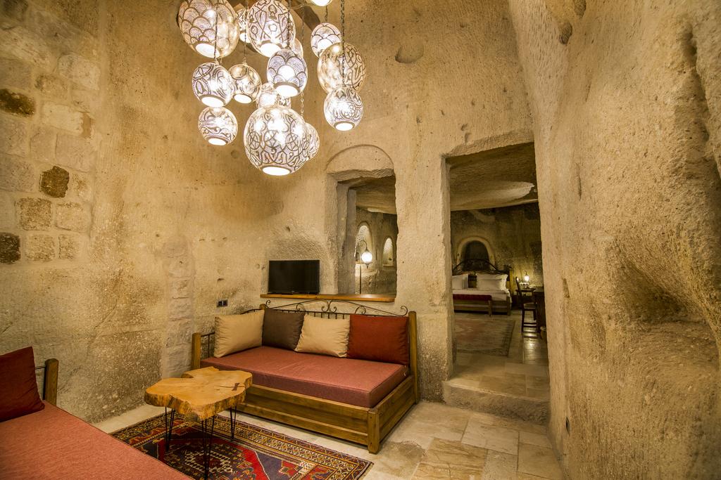 Hera Cave Suites 3*, фото 7