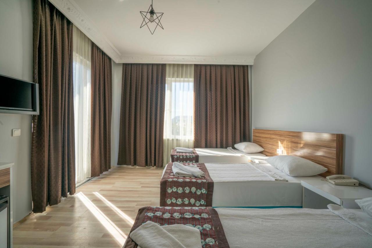 Kleopatra Aslan Corner Hotel 3*