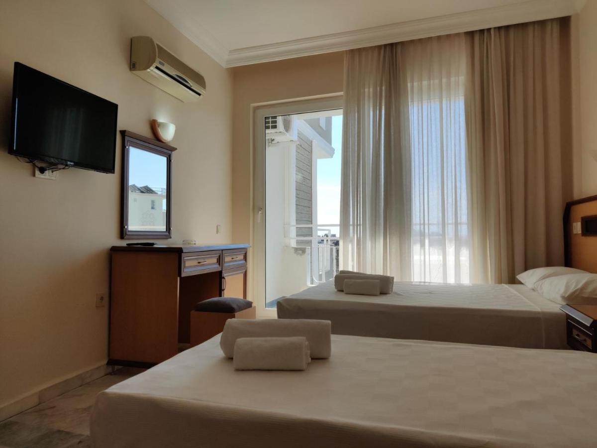 Side Legend Hotel 3*