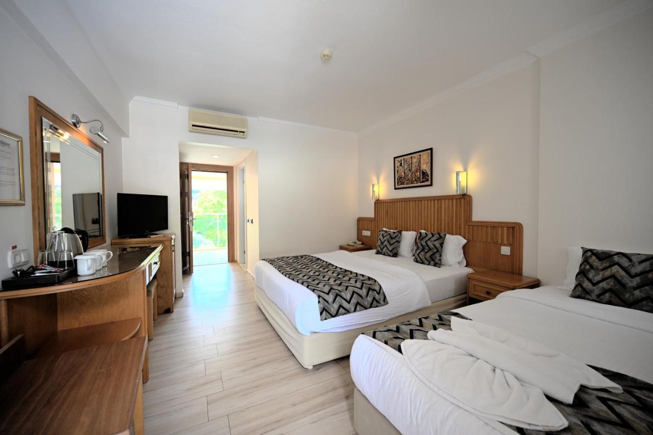 Belcehan Hotel 3*