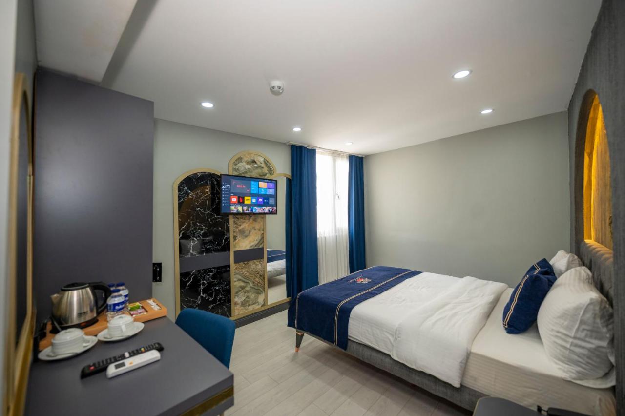 California Hotel, фото 11