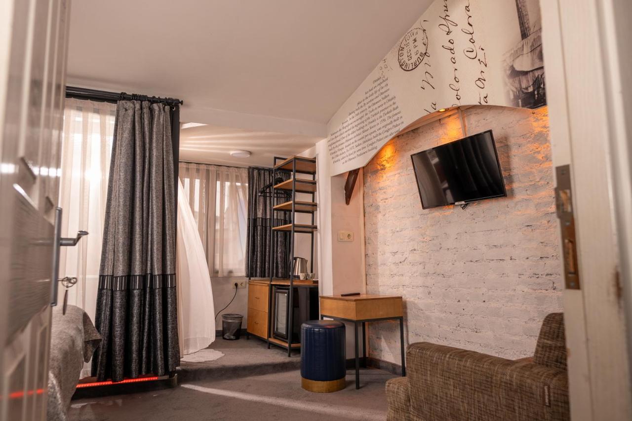 Corner Hotel, фото 7