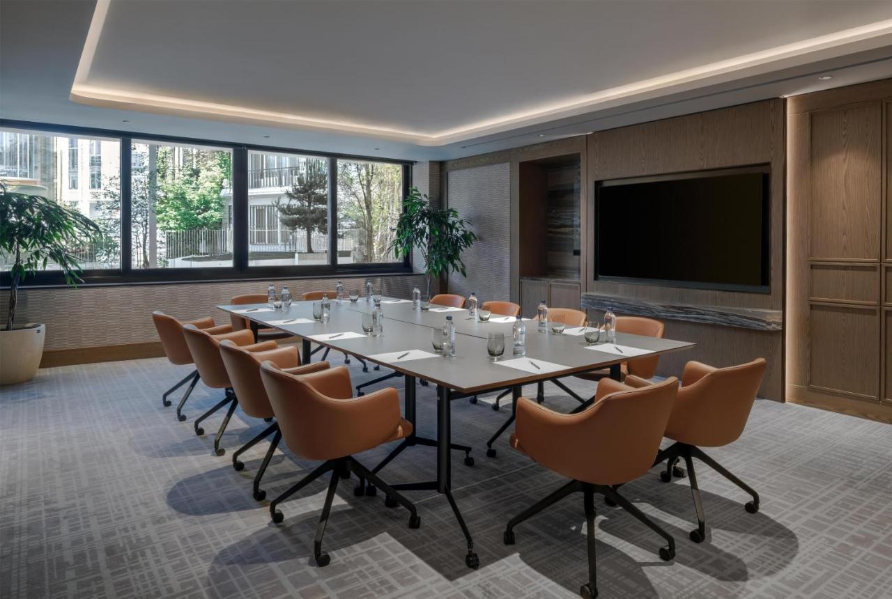 DoubleTree By Hilton Istanbul Gayrettepe, фото 6