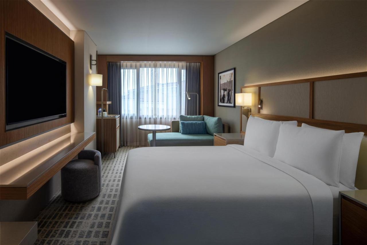 DoubleTree By Hilton Istanbul Gayrettepe, фото 8