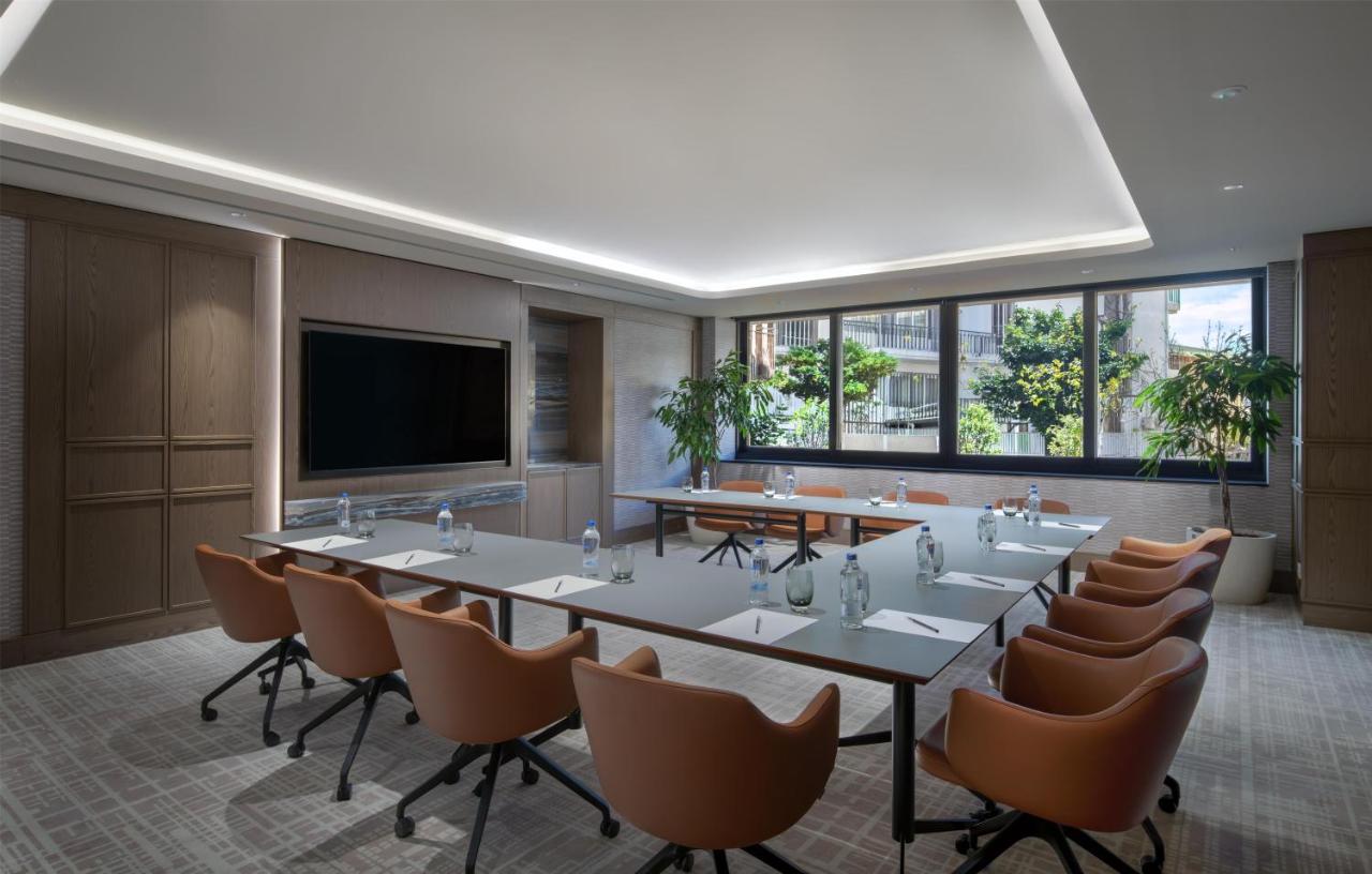 DoubleTree By Hilton Istanbul Gayrettepe, фото 13