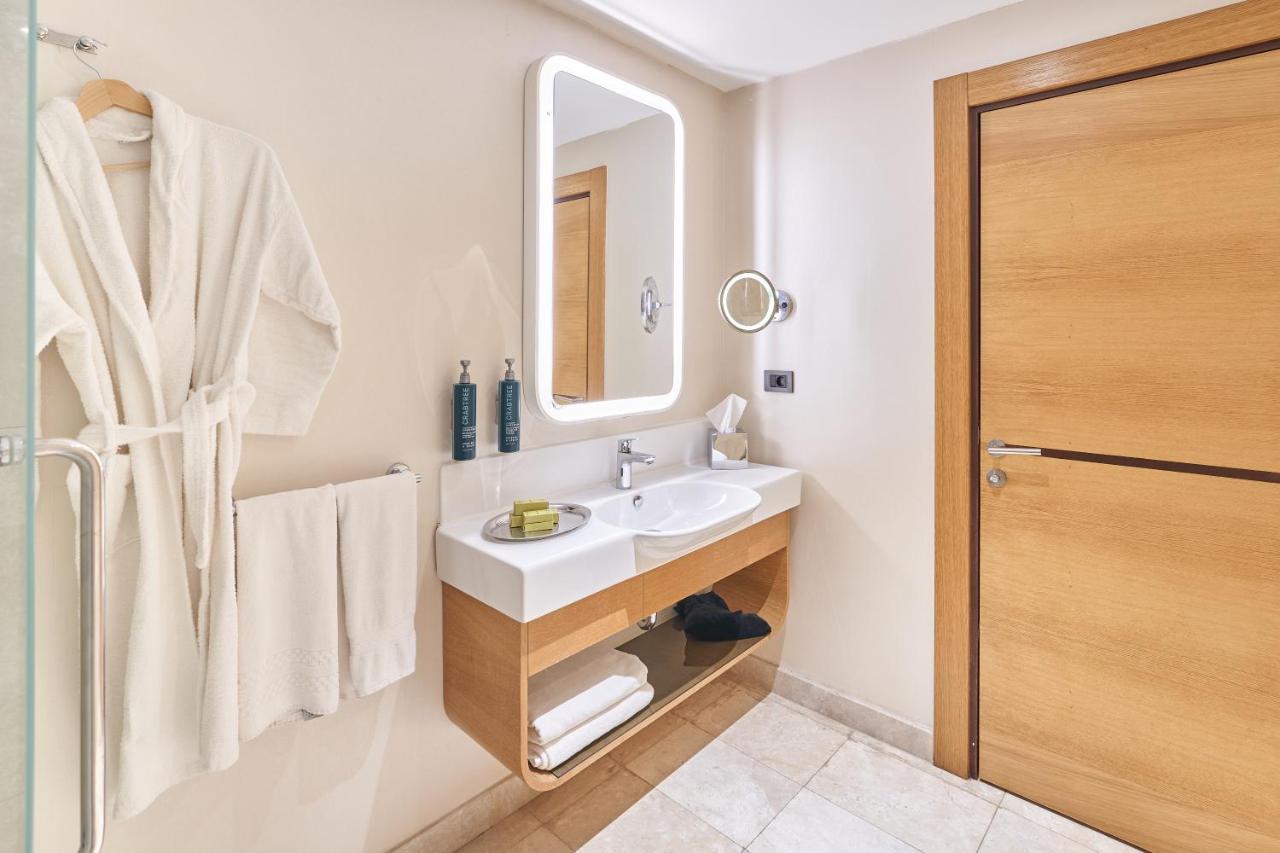 Doubletree by Hilton Istanbul Umraniye 5*, фото 10