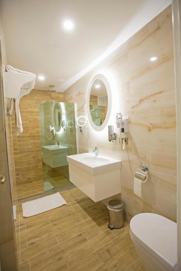 Elegance Asia Hotel, фото 2