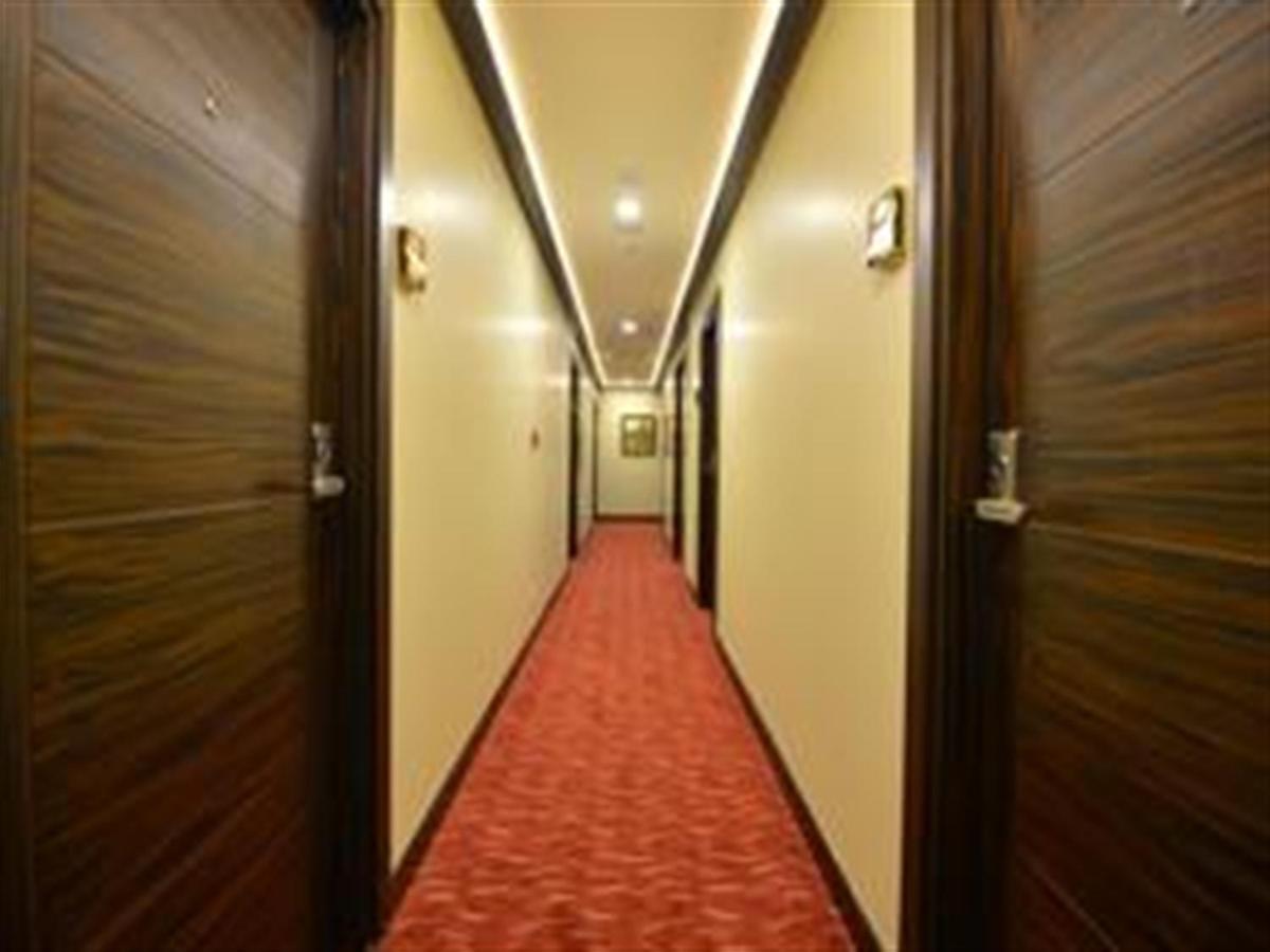 Golden Royal Hotel, фото 3