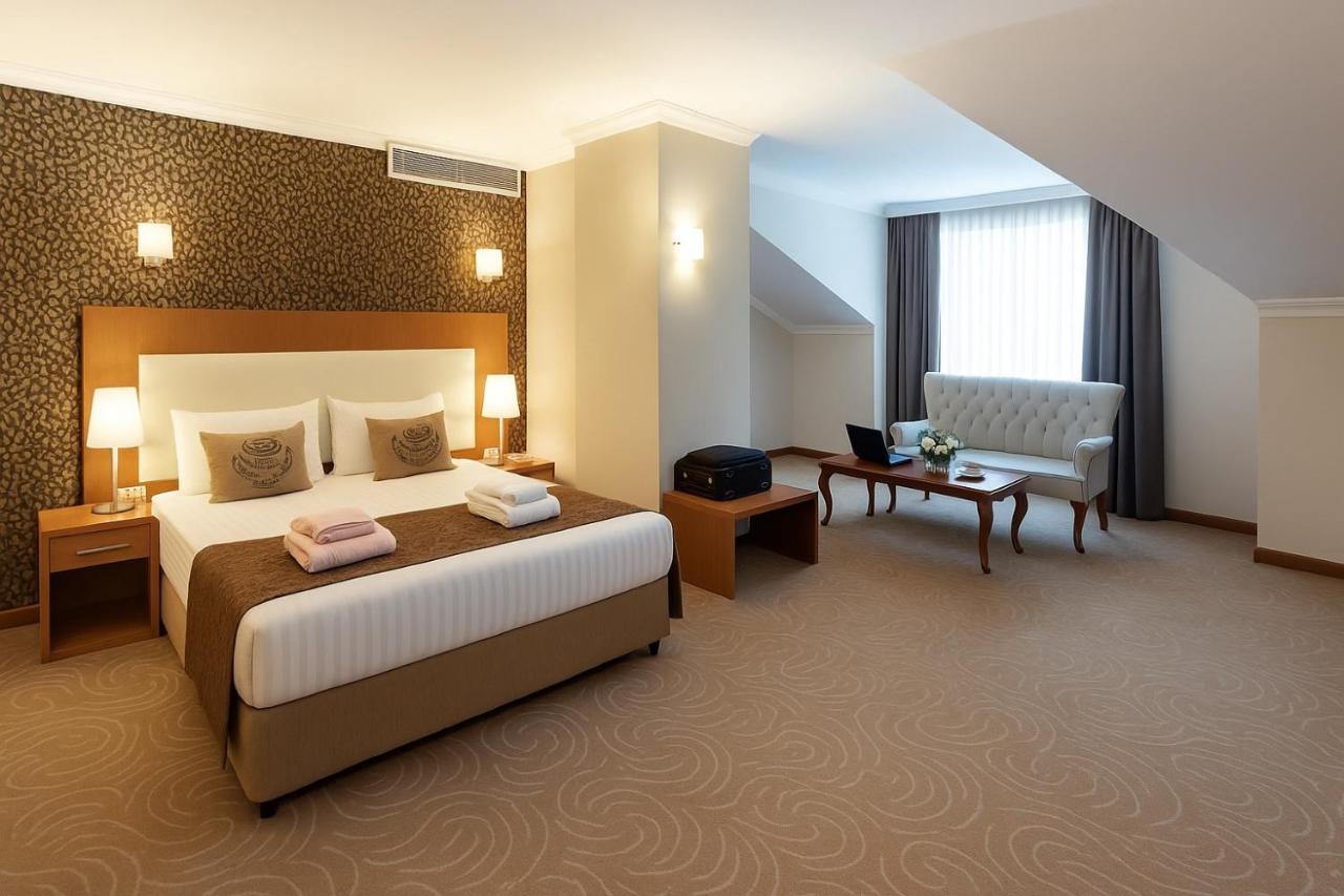 Grand Hotel Avcilar 3*