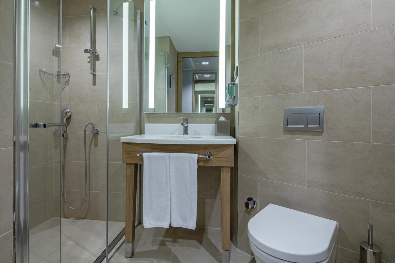 Hampton by Hilton Istanbul Zeytinburnu 4*, фото 2