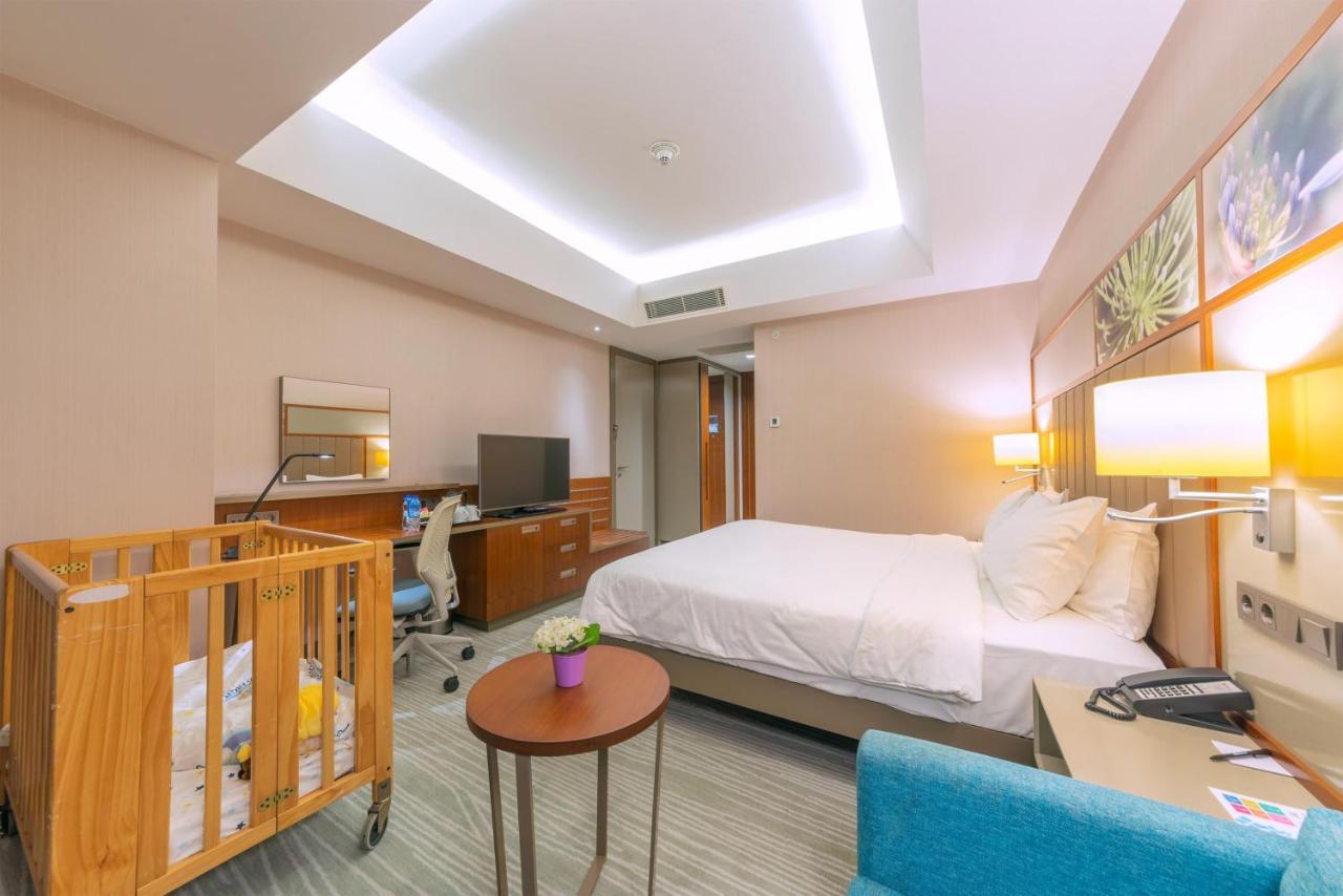 Hilton Garden Inn Istanbul Airport, фото 11