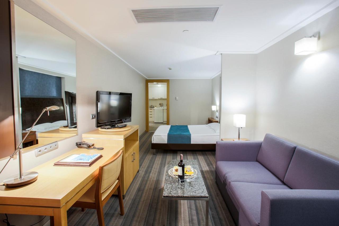 Housez Suites and Apartments - Special Class, фото 13