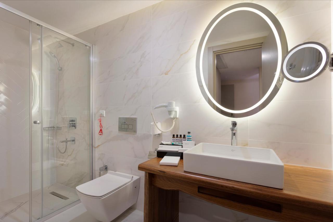 Izz Hotel Kosuyolu, фото 2