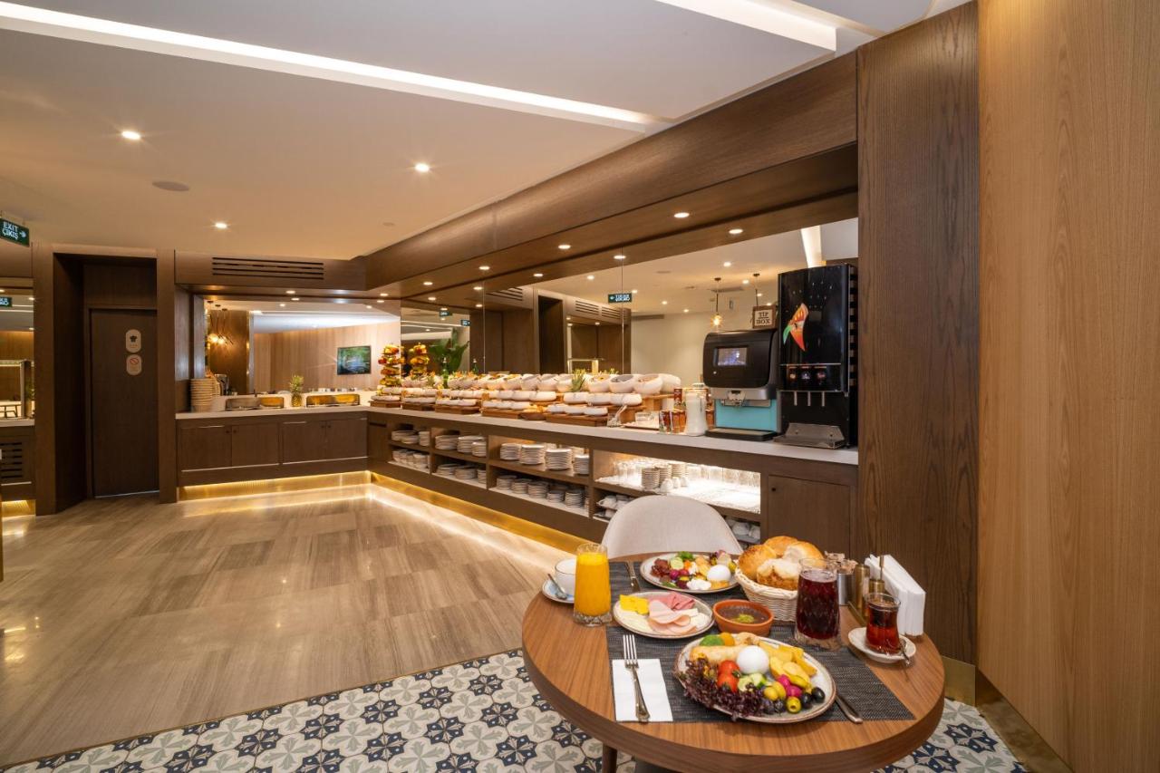 Rayelin Hotel Old Town, фото 2