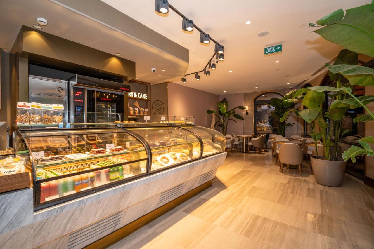 Rayelin Hotel Old Town, фото 12