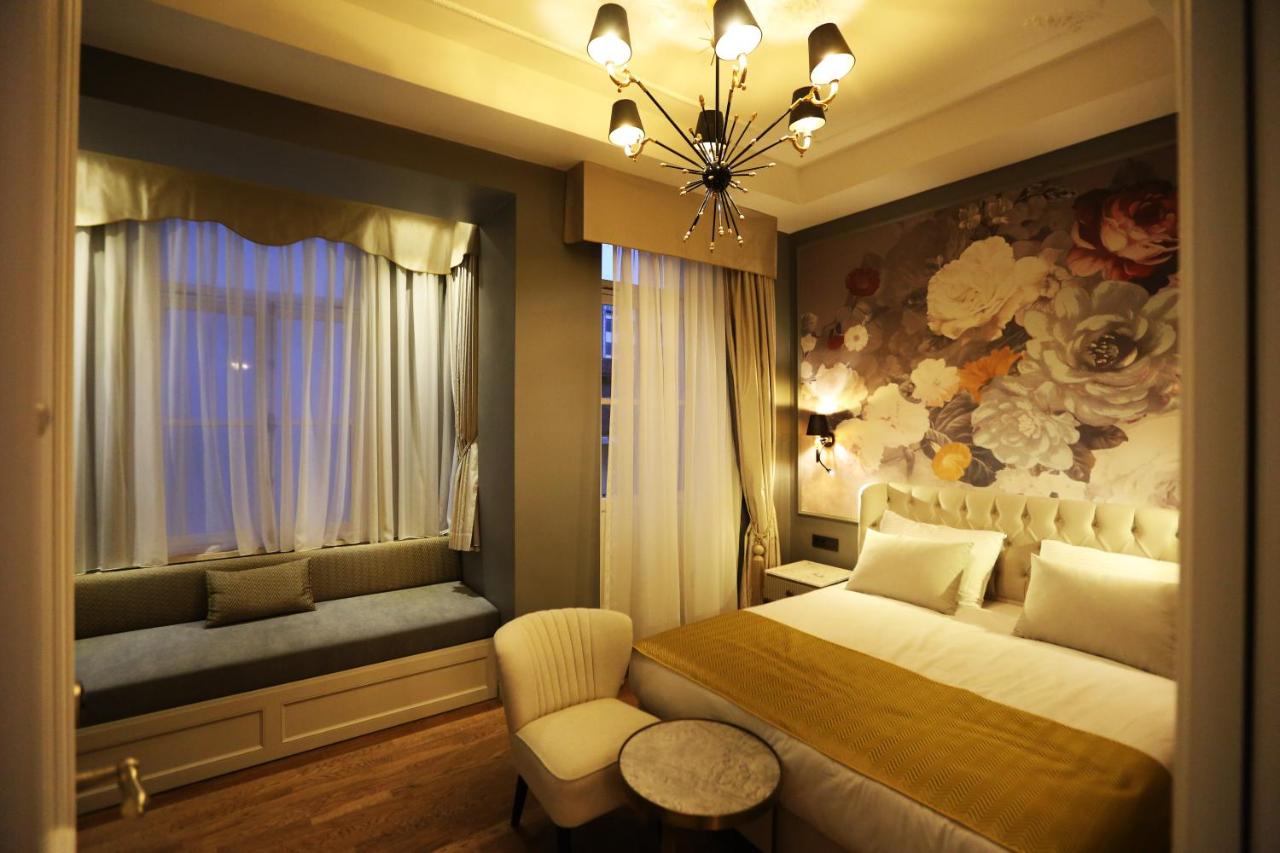 Royal Tophane Hotel 3*