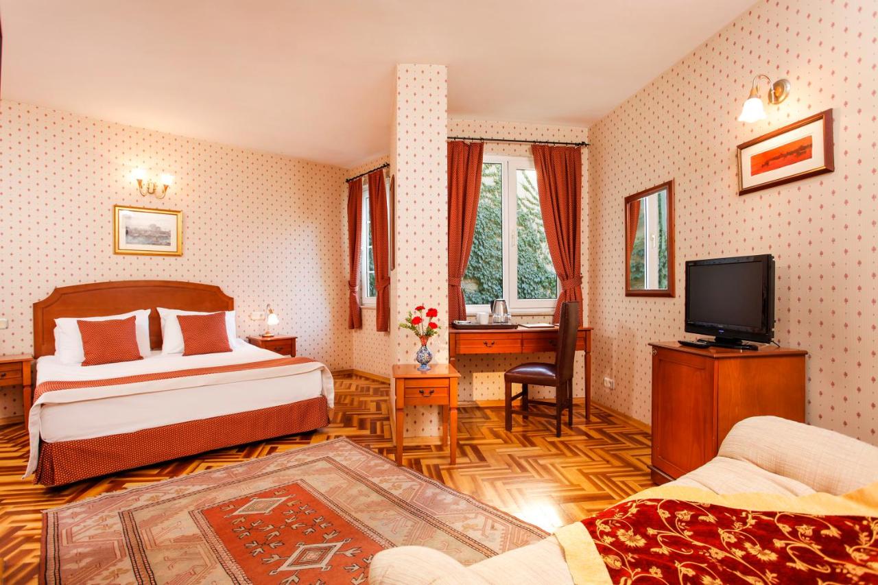 Seven Hills Hotel - Special Class