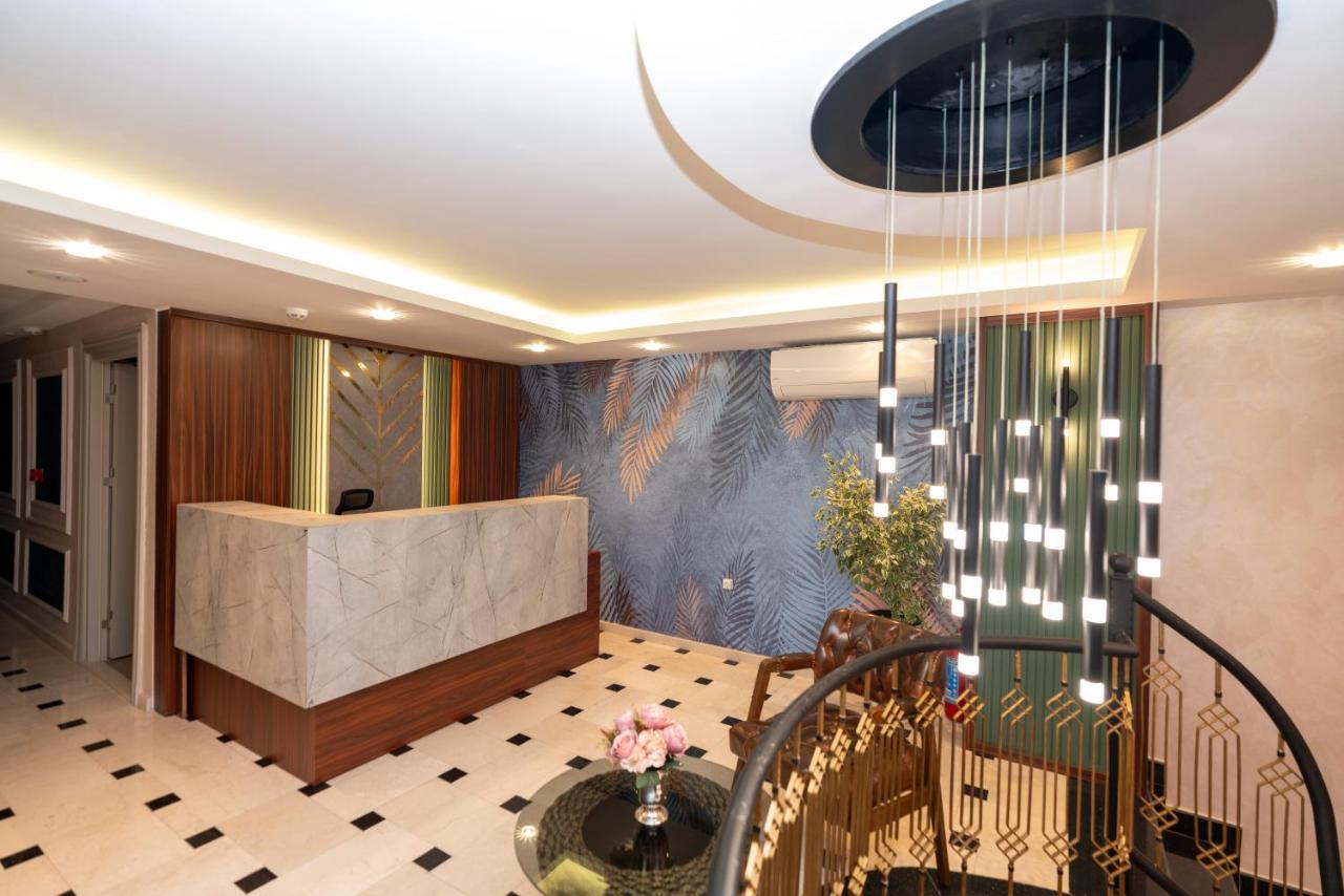 The Royal Luxury Hotel, фото 16