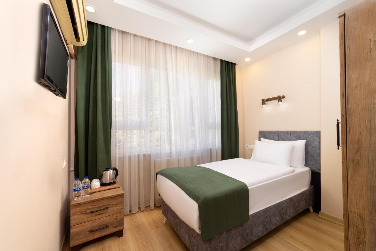 Ulubat Hotel 3*