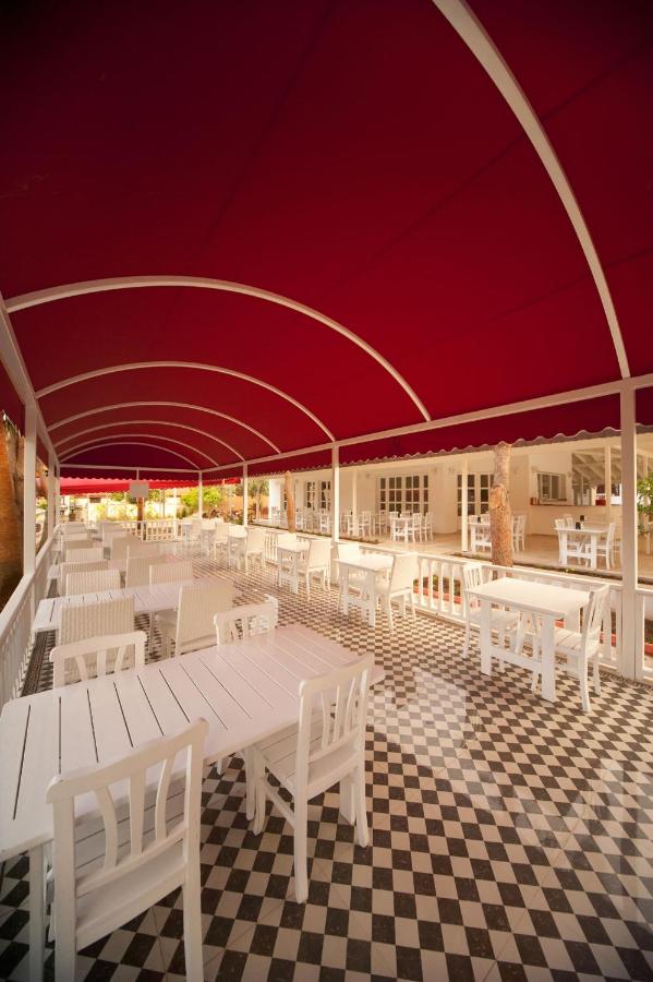 White Dream Hotel, фото 7