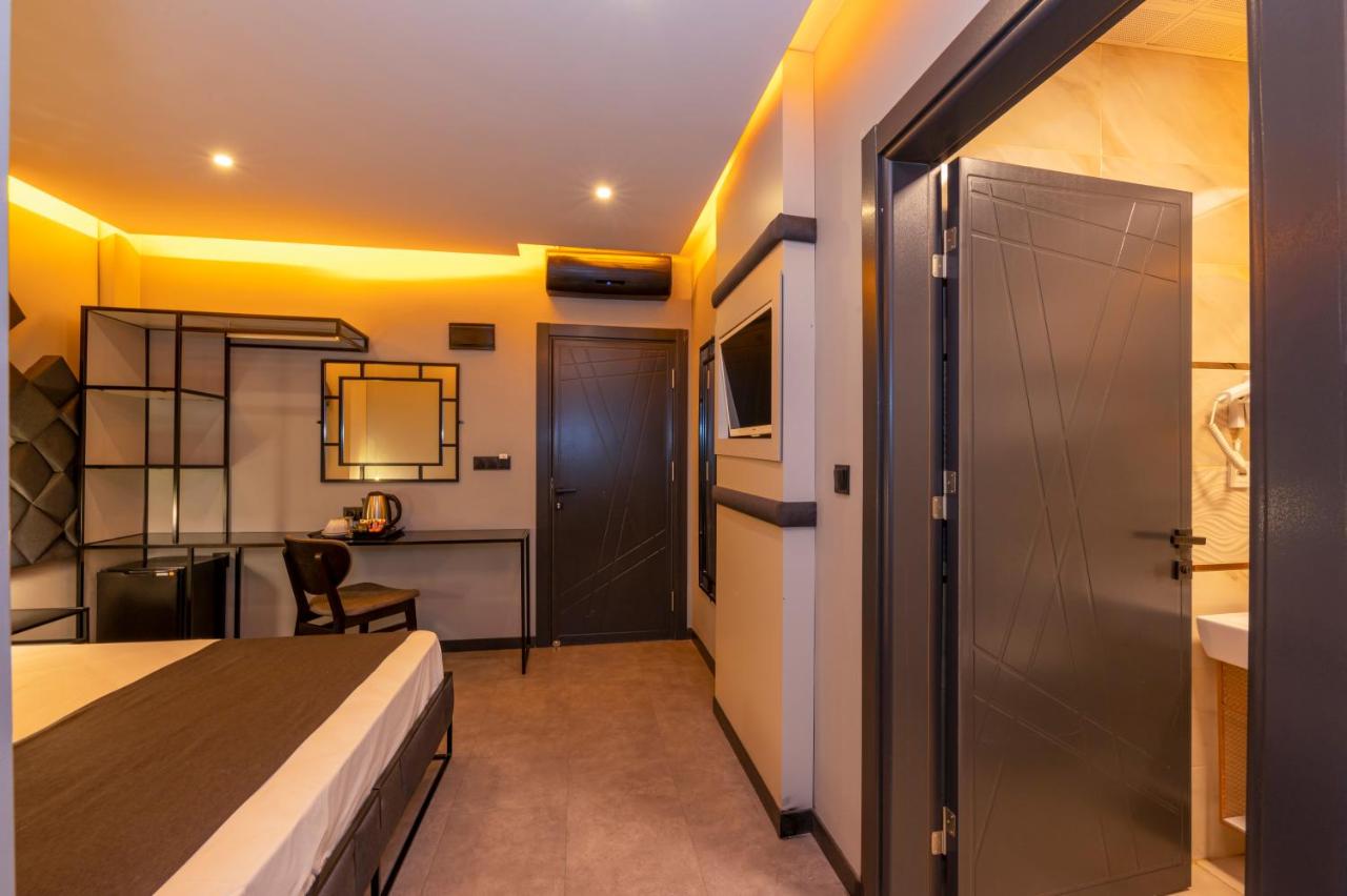 White Palace Hotel, фото 3