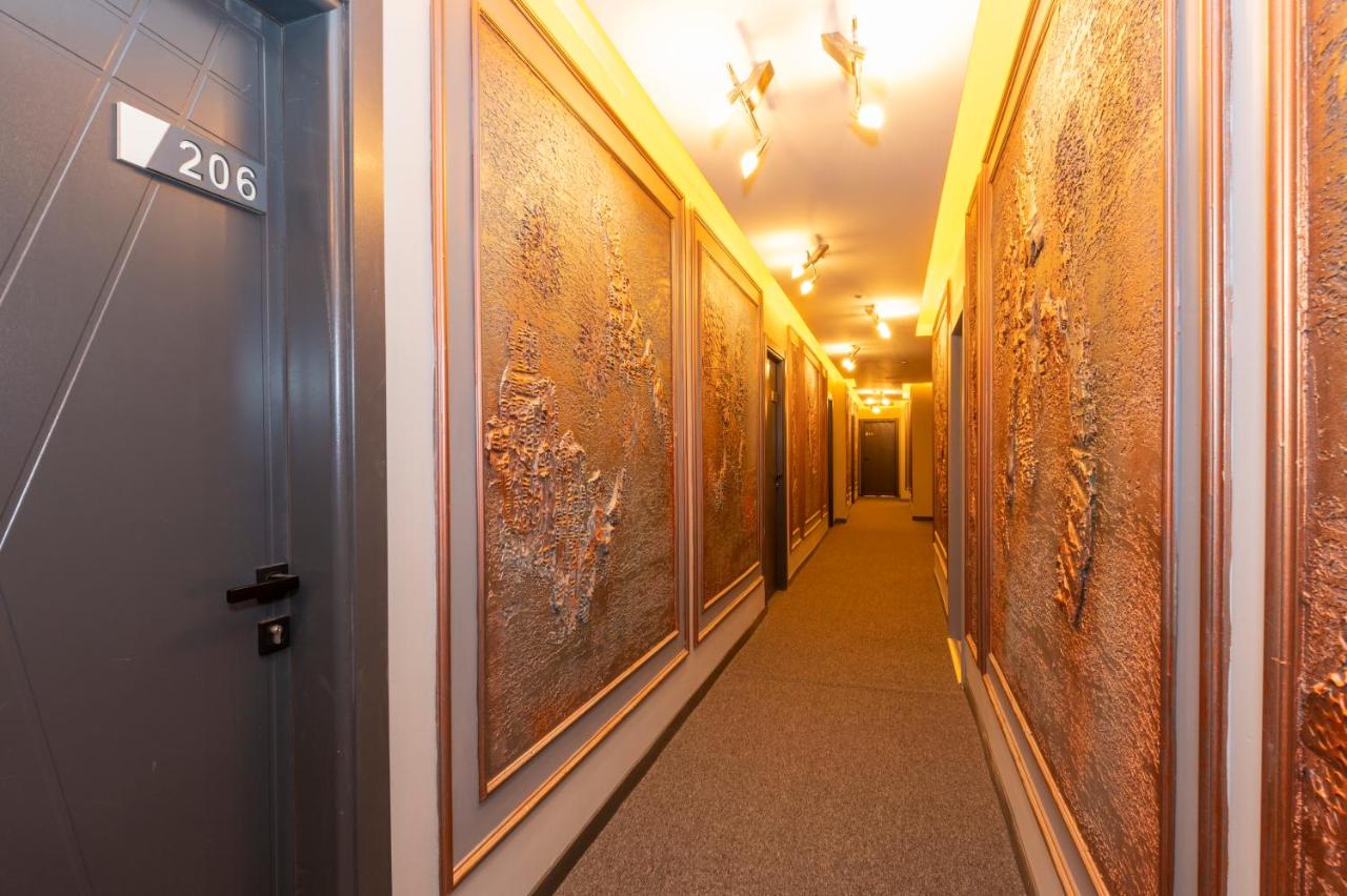 White Palace Hotel, фото 16