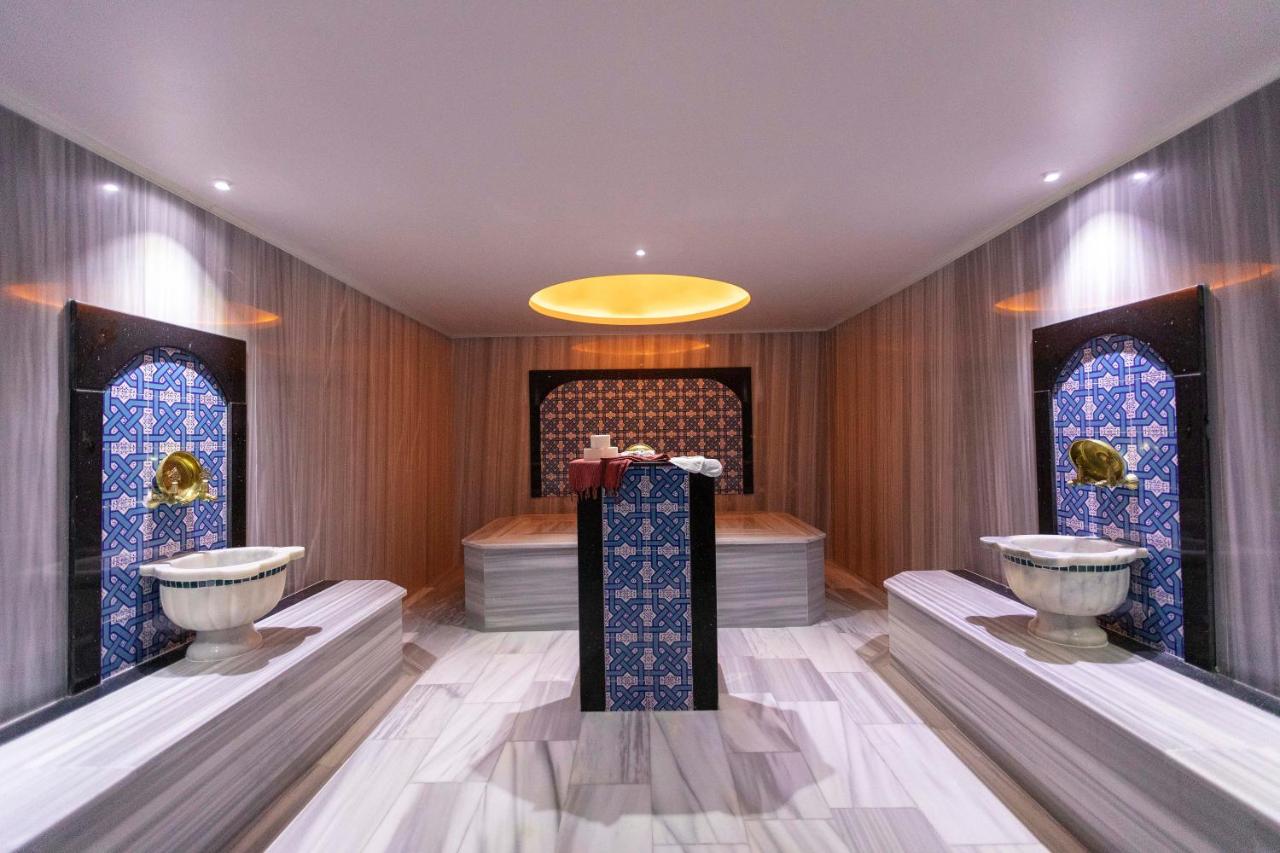 World Point Hotel, фото 2