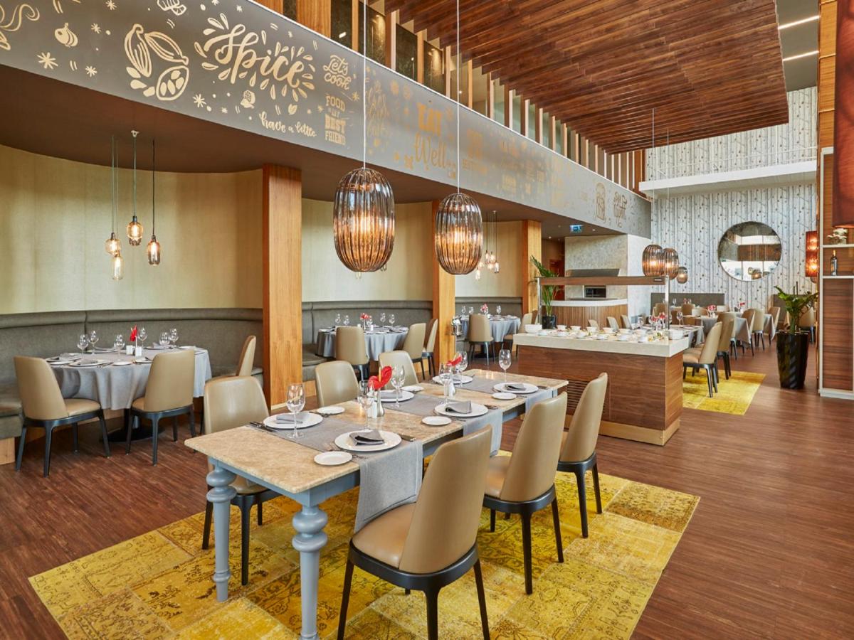 Wyndham Grand Levent Istanbul Hotel & Conference Center 5*, фото 4