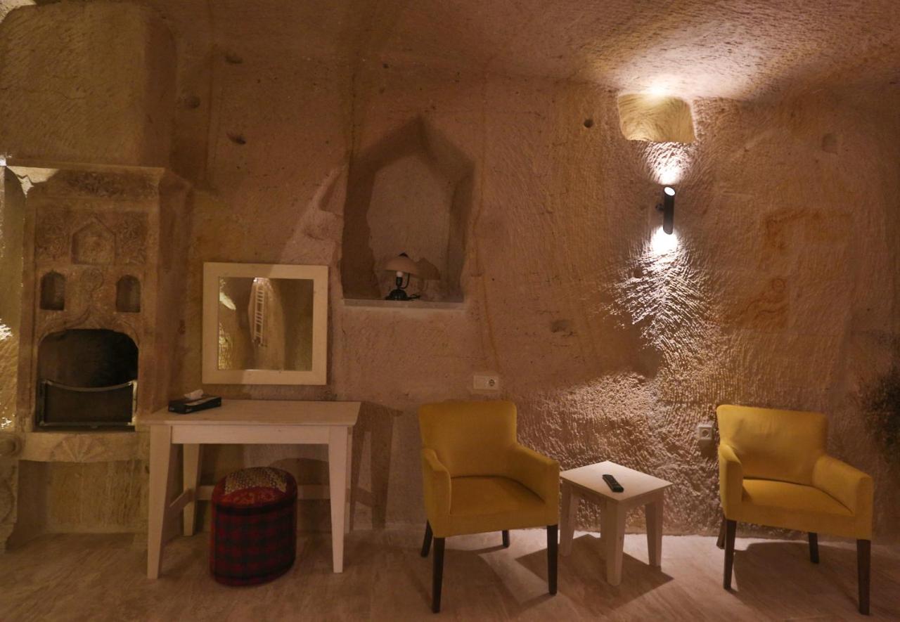 Acropolis Cave Suite, фото 5