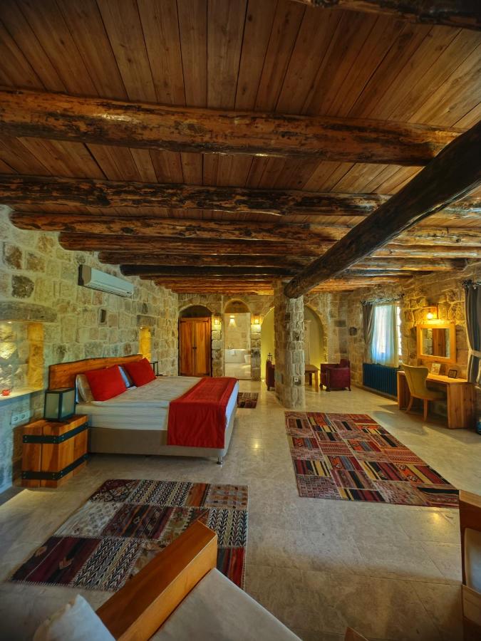 Acropolis Cave Suite, фото 8