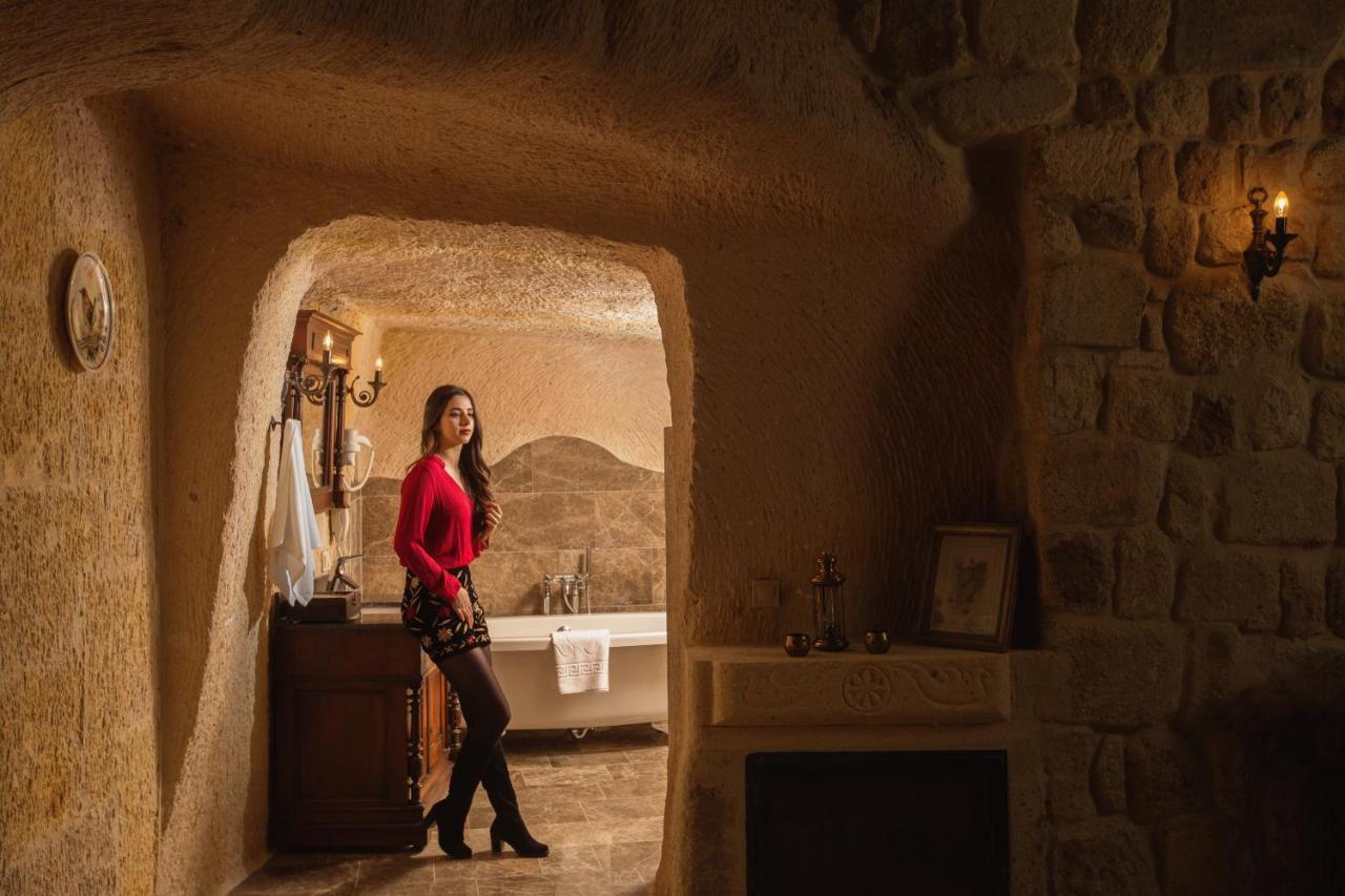 Acropolis Cave Suite, фото 11