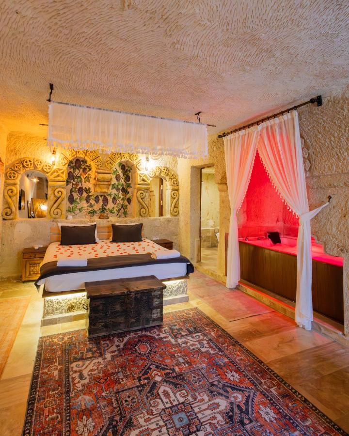 Bayar Cave Suites, фото 15