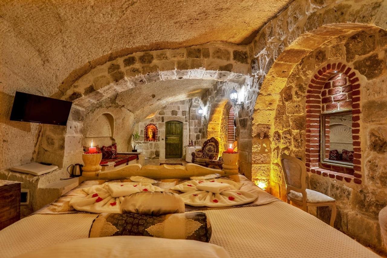 Casia Cave Suites