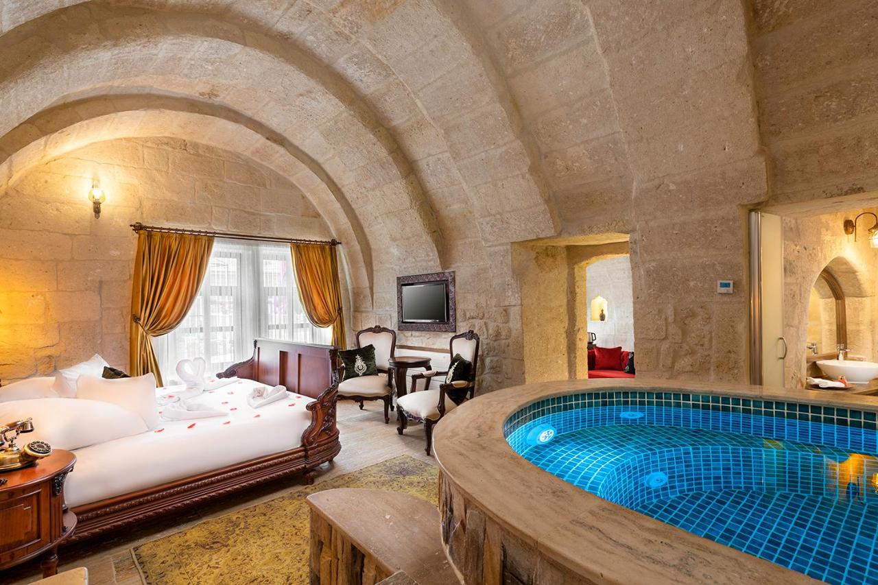 Elysion Cave Suites, фото 15