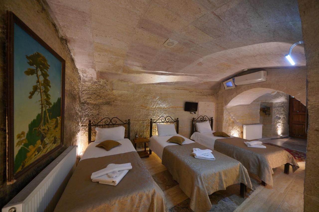 Emily's Cave Hotel