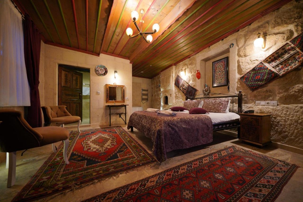 Emily's Cave Hotel, фото 7
