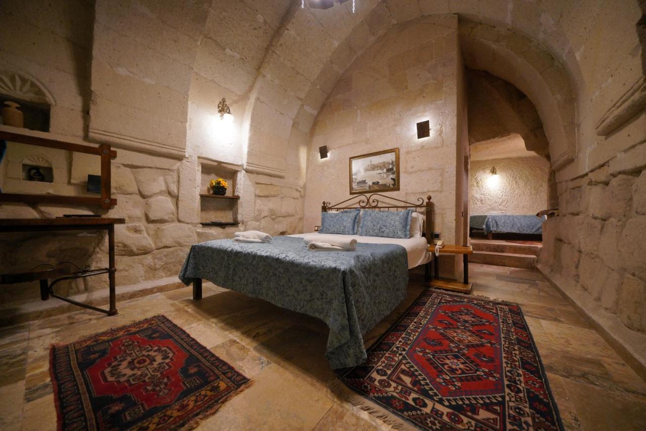Emily's Cave Hotel, фото 10