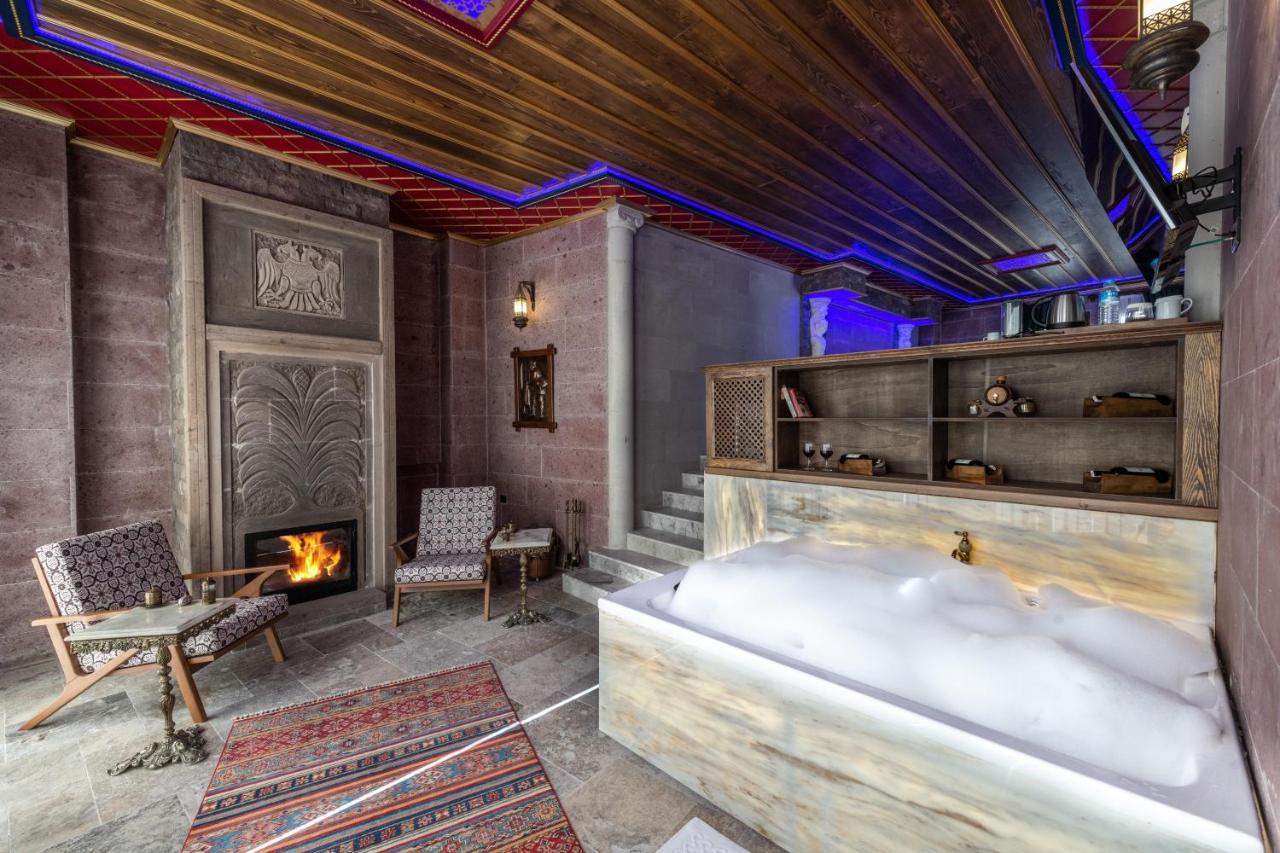 Foremanson Cave Hotel, фото 2