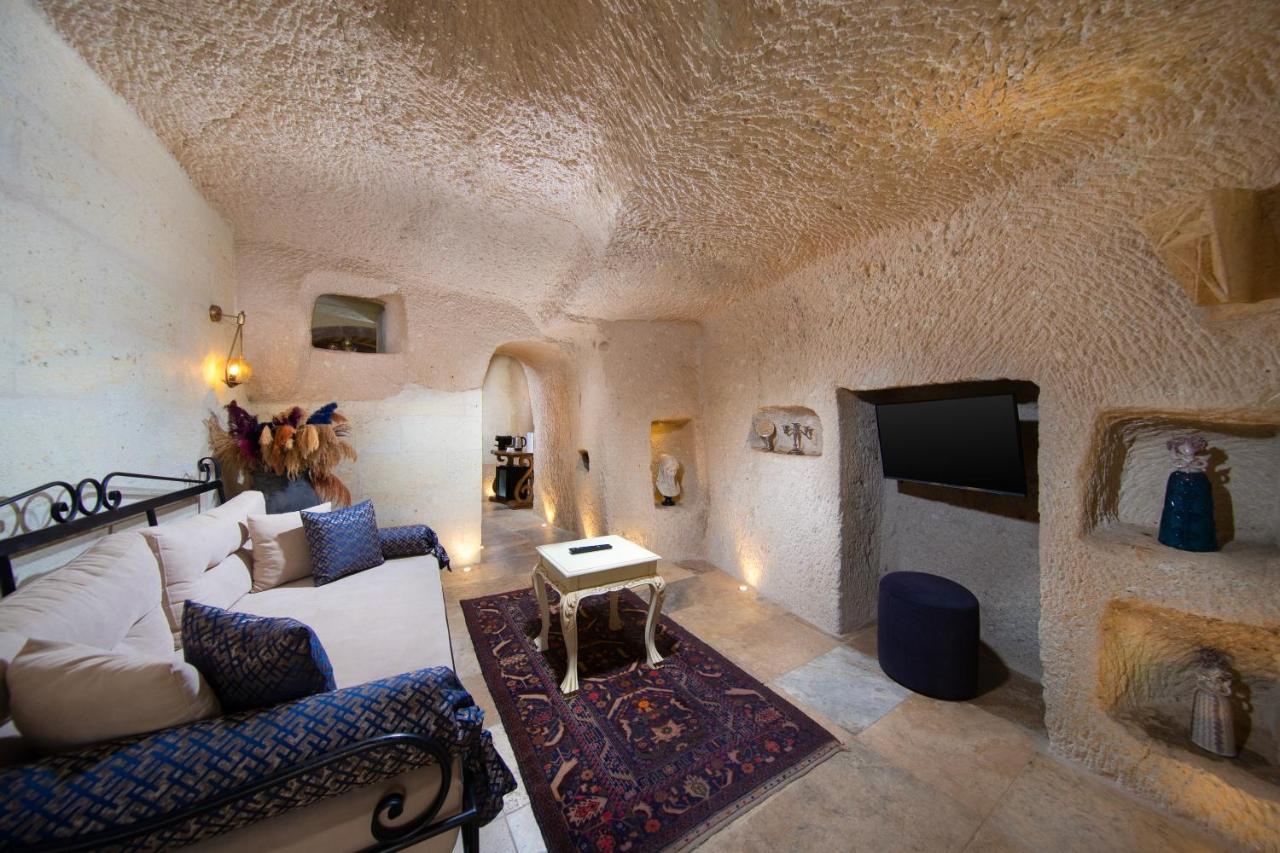 Helike Cave Hotel, фото 13