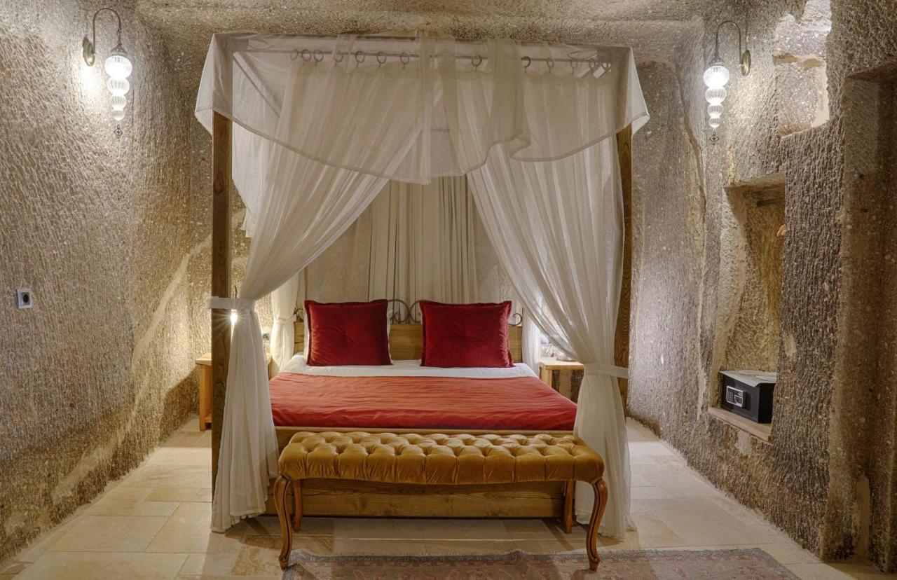 Heritage Cave Suites