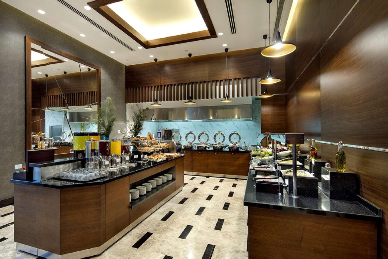 Hilton Garden Inn Izmir Bayrakli 4*, фото 5