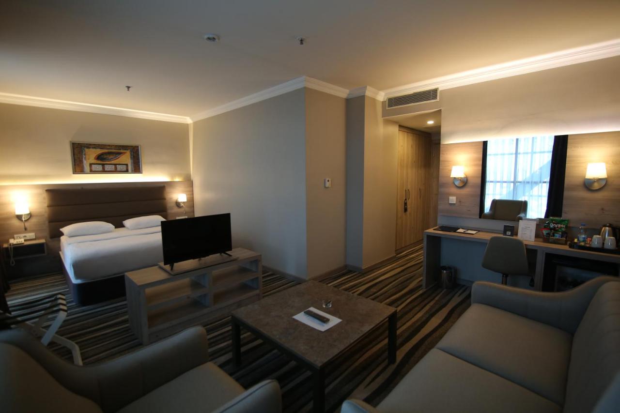 Hotel Excellence Inn, фото 6