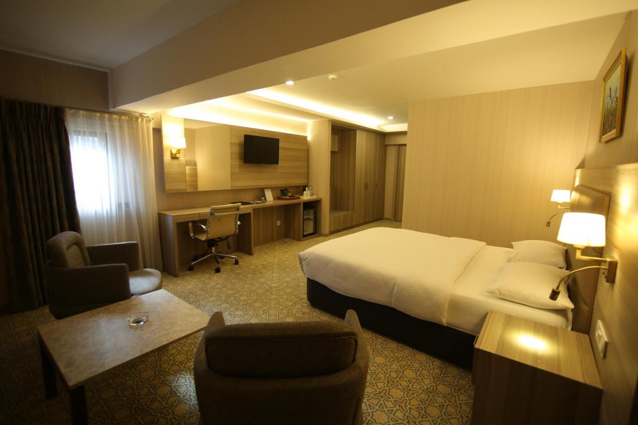 Hotel Excellence Inn, фото 15