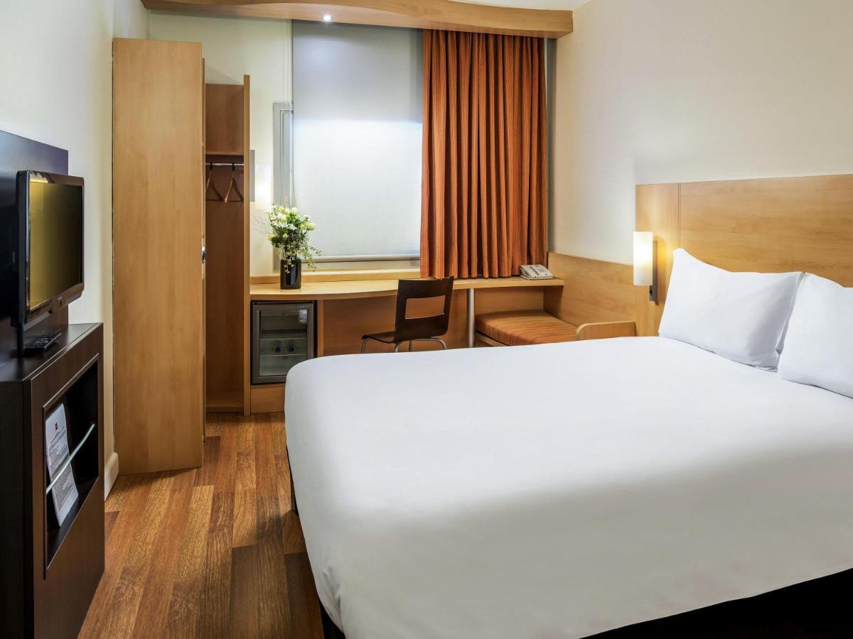 ibis Izmir Alsancak 3*, фото 15